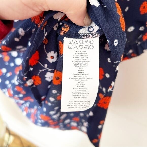 MICHAEL Michael Kors Off the Shoulder Top Blue Red Floral Puff Sleeve Crepe XS - Picture 6 of 6